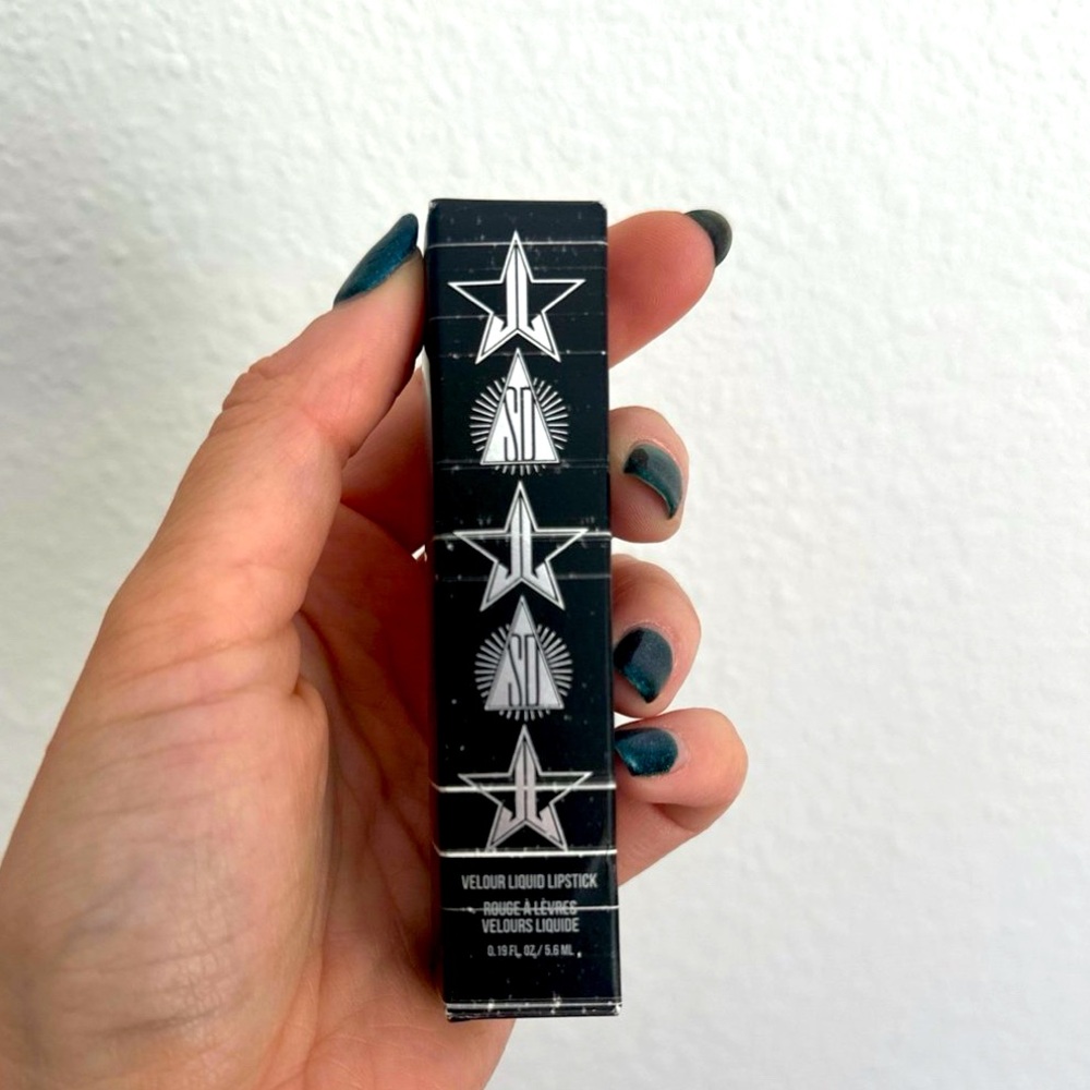Jeffrey Star Cosmetics Velour Liquid Lipstick - I gotta go